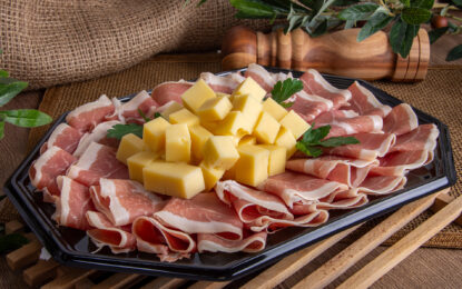 Narezek s pršutom NONO in sirom Ementaler